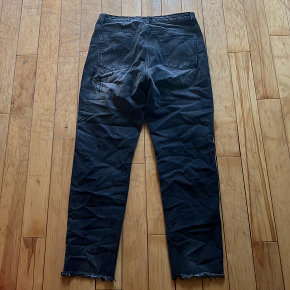 black mom jeans with rips - Picture 3 of 3